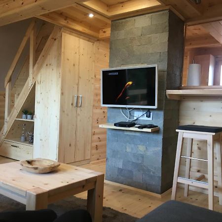 Wooden Apartman Premium Jacuzzival Alsóörs Eksteriør billede