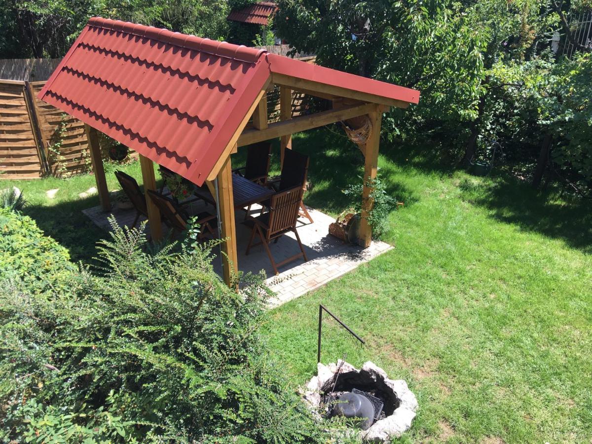 Wooden Apartman Premium Jacuzzival Alsóörs Eksteriør billede