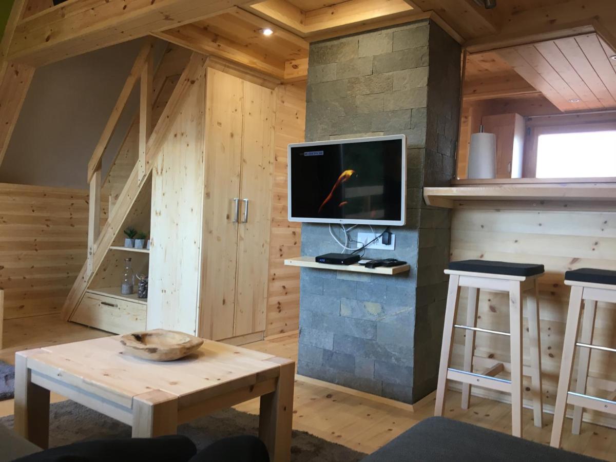 Wooden Apartman Premium Jacuzzival Alsóörs Eksteriør billede