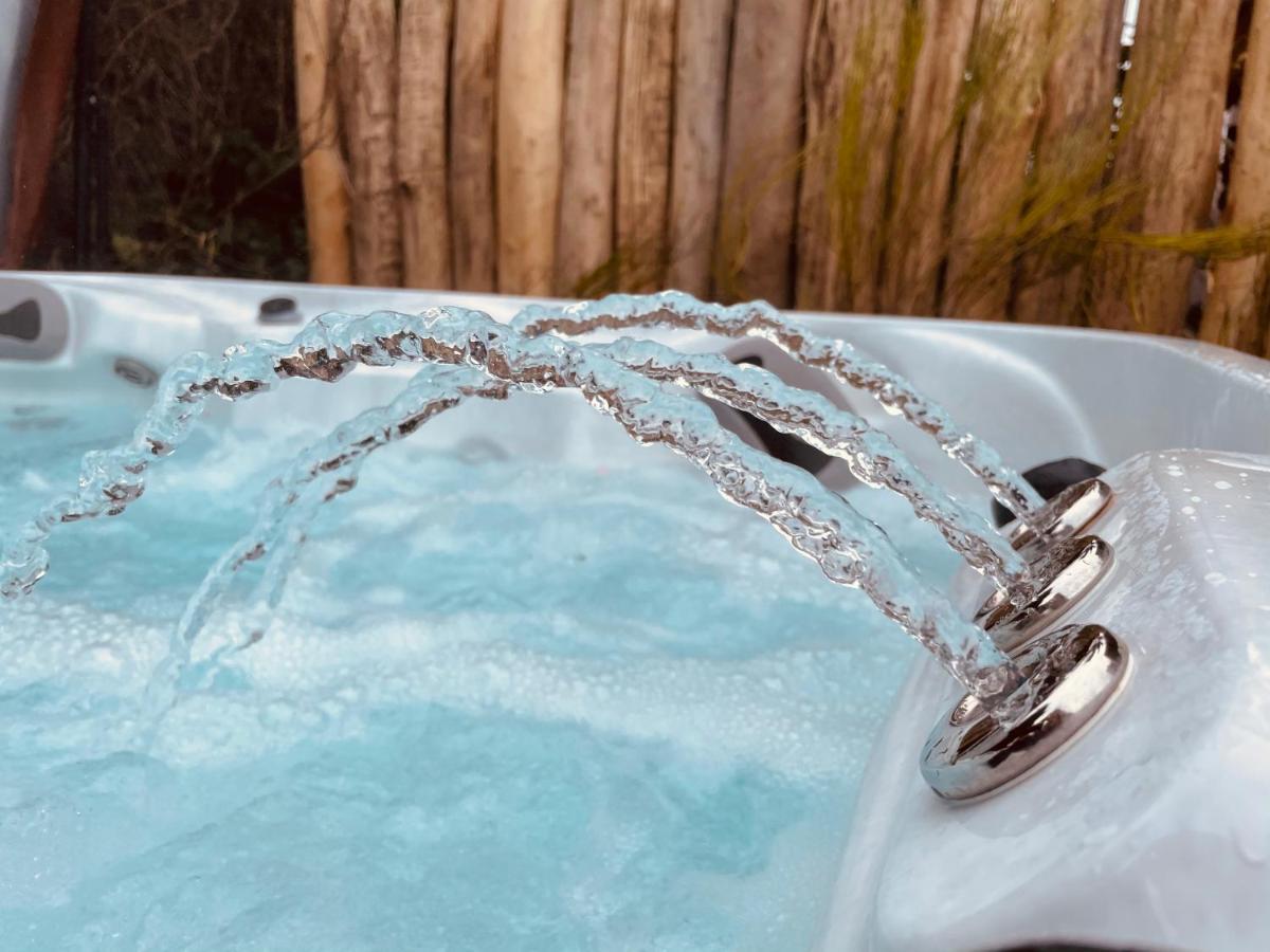 Wooden Apartman Premium Jacuzzival Alsóörs Eksteriør billede