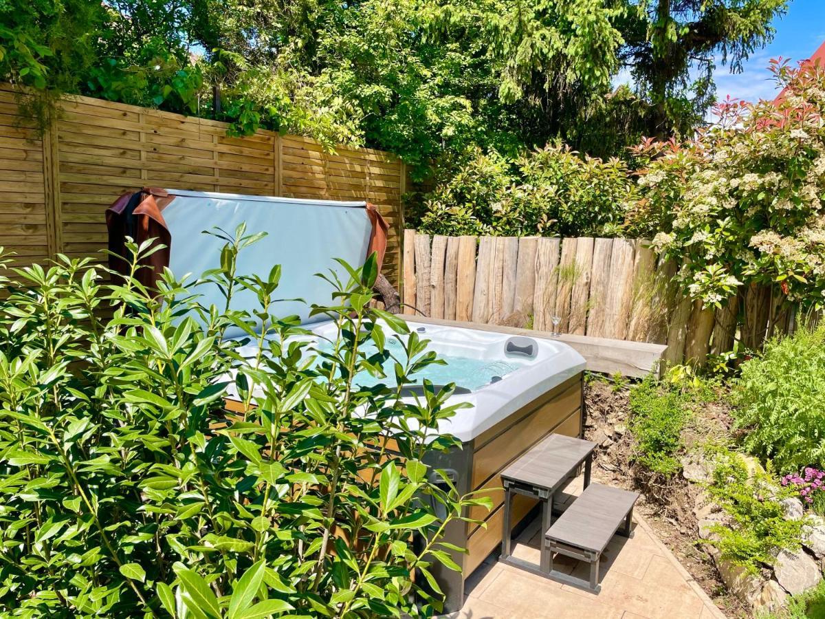 Wooden Apartman Premium Jacuzzival Alsóörs Eksteriør billede